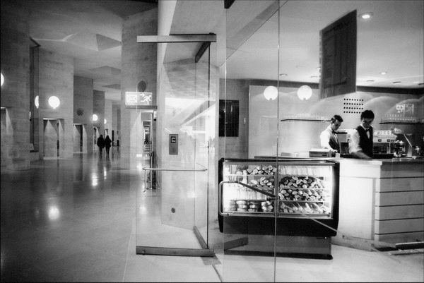 Hall d'accueil de la pyramide 158_33